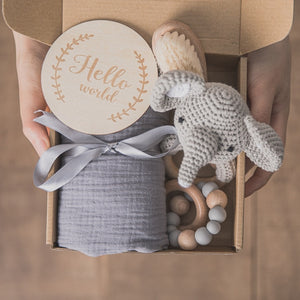 Baby Towel Newborn Bath Toy Set Double Sided Cotton Blanket Wooden Rattle Bracelet Crochet Toys Baby Bath Gift Products For Kids